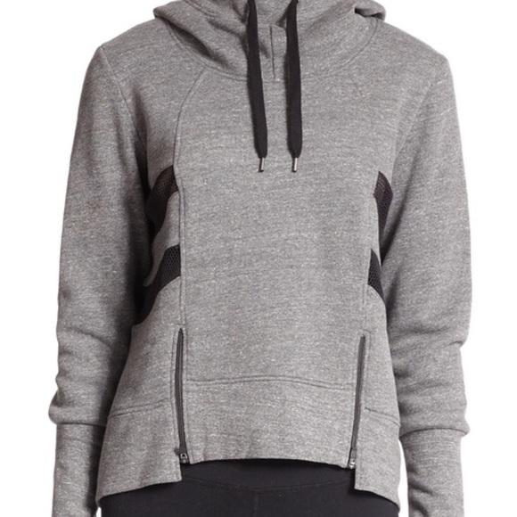 ALO Yoga Tops - Alo yoga hoodie